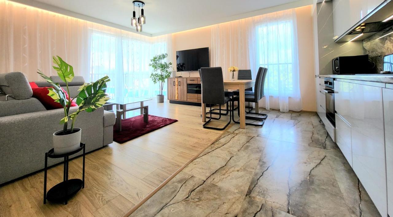 Eksclusive Apartment Paradise Down Town 6 Persons 3 Rooms Krakau Exterior foto